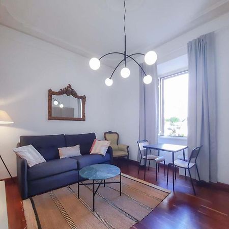 Colosseum Cosy Apartment Close To Metro โรม ภายนอก รูปภาพ