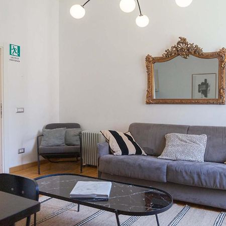 Colosseum Cosy Apartment Close To Metro โรม ภายนอก รูปภาพ