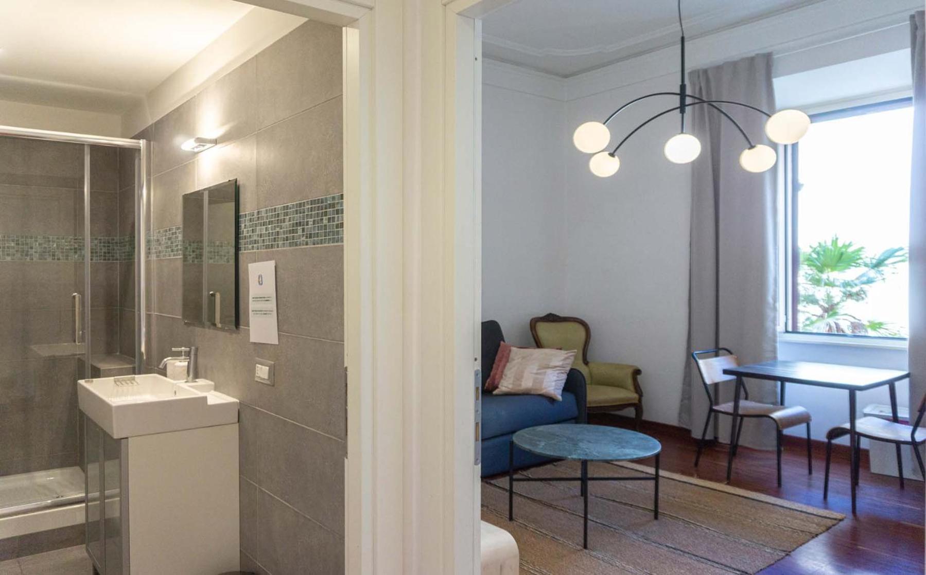 Colosseum Cosy Apartment Close To Metro โรม ภายนอก รูปภาพ