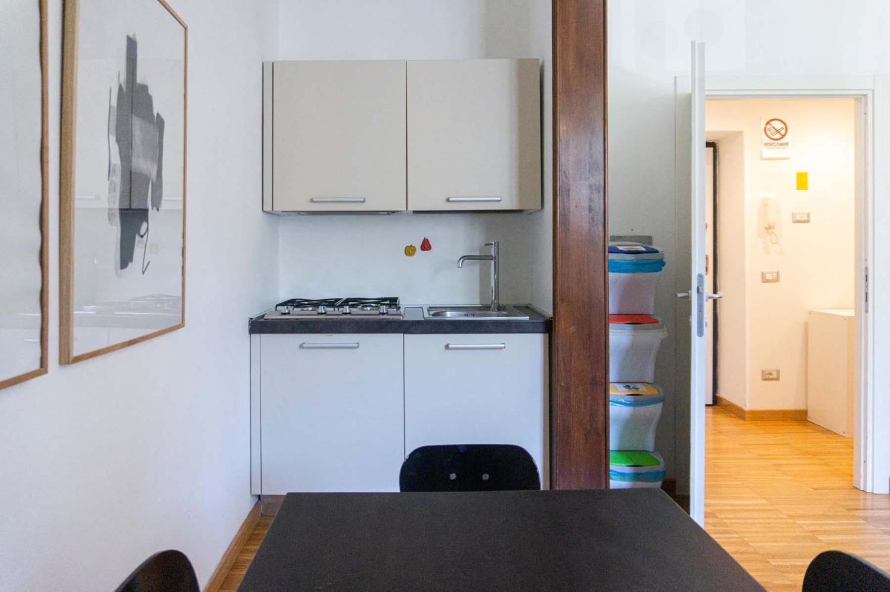 Colosseum Cosy Apartment Close To Metro โรม ภายนอก รูปภาพ